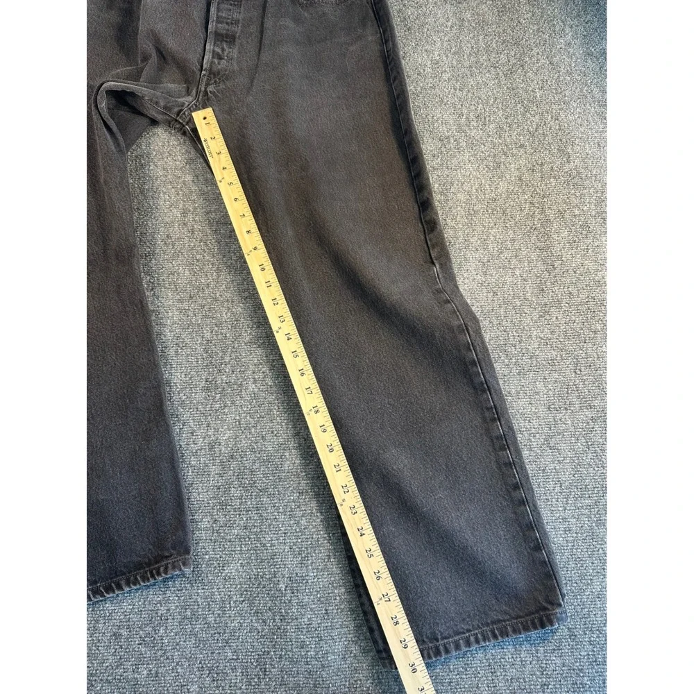 Levis 501 Original Fit Jeans Mens 38x32 Faded Black Straight Leg Button Fly